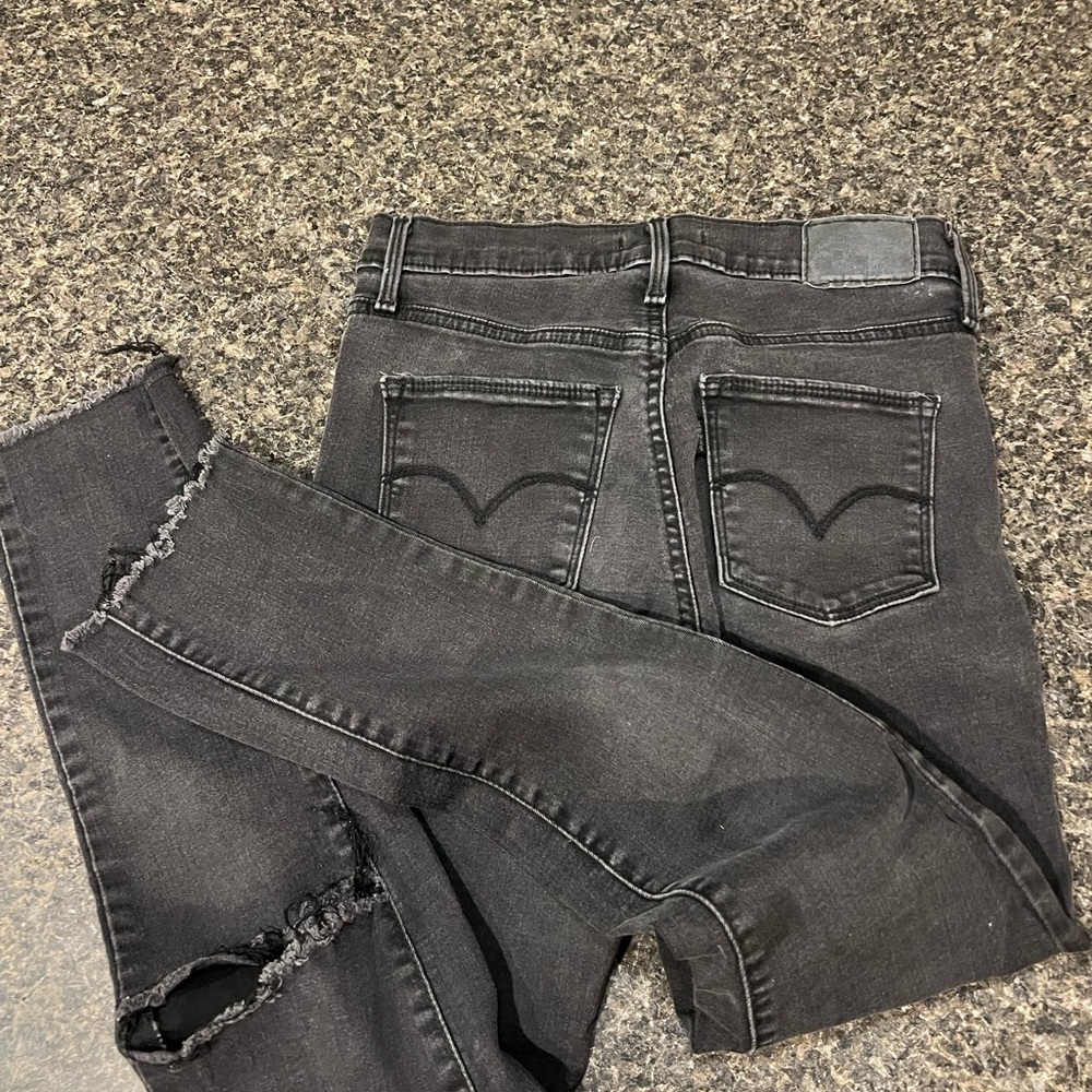 Levi's Charcoal Skinny Jeans